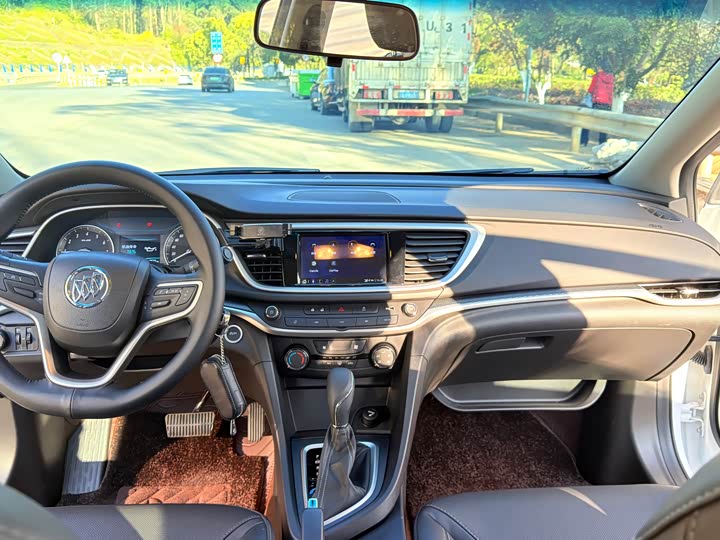 Фото 9 - Buick Excelle GT