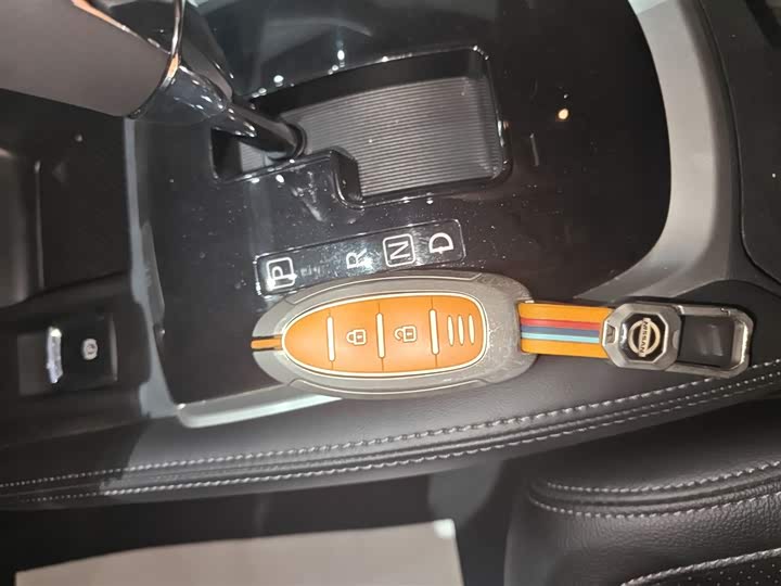 Фото 9 - Nissan X-Trail