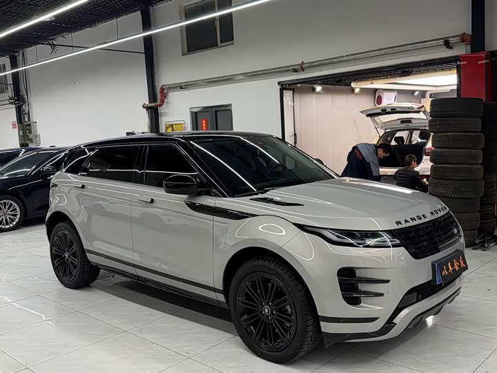 Фото 3 - Land Rover Range Rover Evoque L