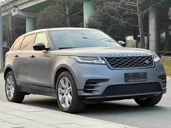 Фото 3 - Land Rover Range Rover Velar