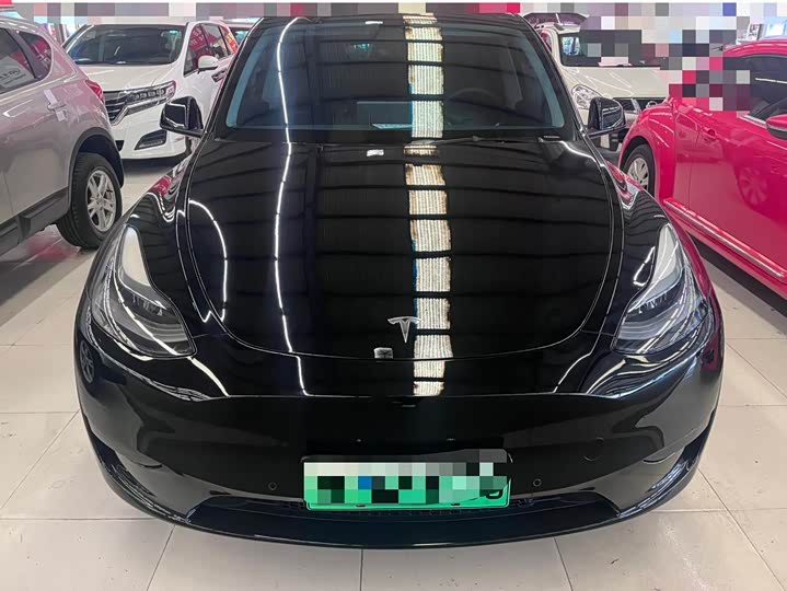 Фото 2 - Tesla Model Y