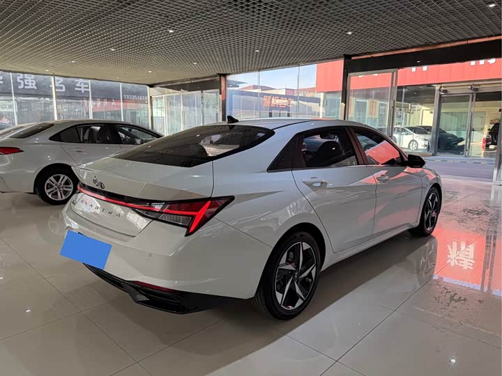 Фото 4 - Hyundai Elantra N line