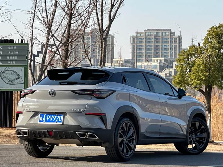 Фото 5 - Changan UNI-T