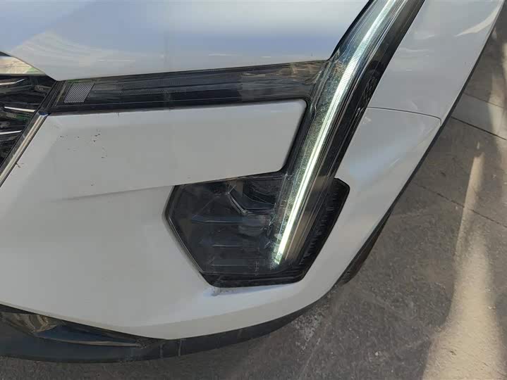 Фото 5 - Cadillac XT4