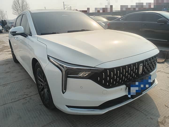 Фото 3 - Bestune B70