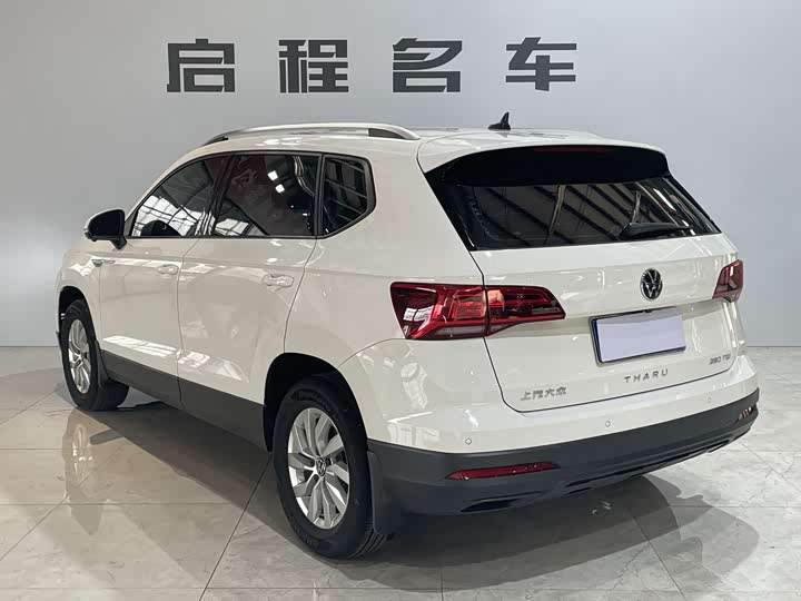 Фото 6 - Volkswagen Tharu