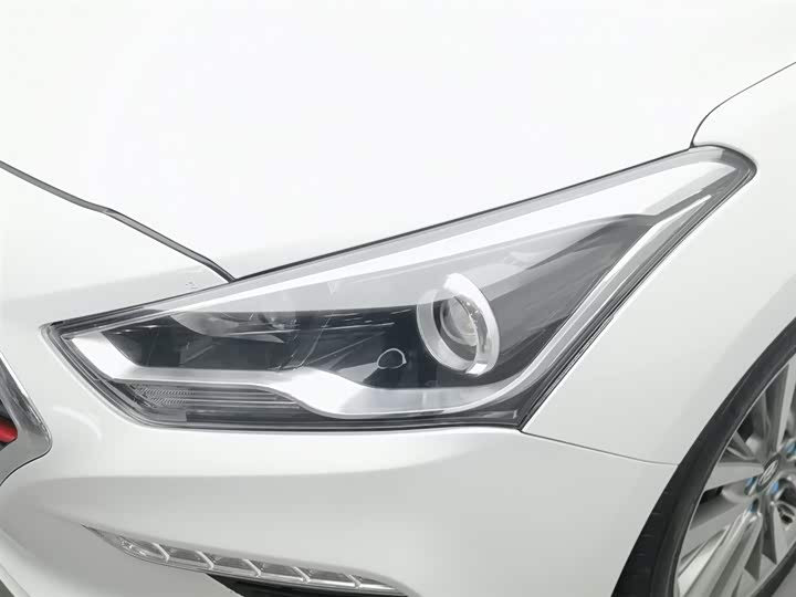 Фото 7 - Hyundai Mistra