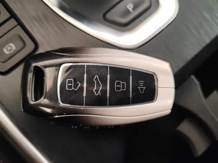 Фото 9 - Haval H6