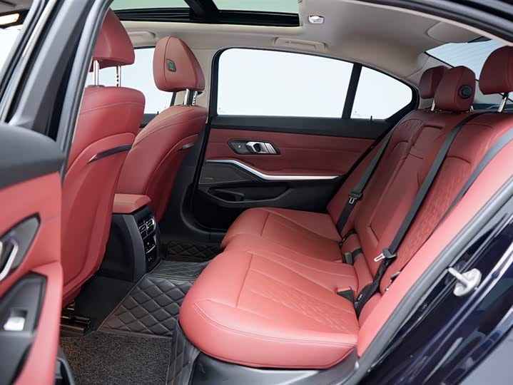 Фото 5 - BMW 3 Series