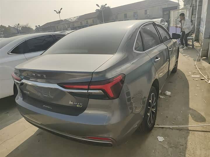 Фото 7 - Roewe i6 Max EV