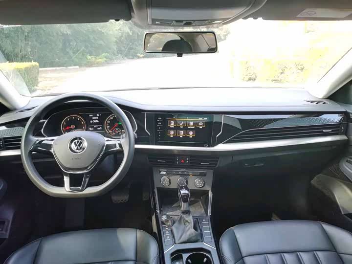 Фото 5 - Volkswagen Passat