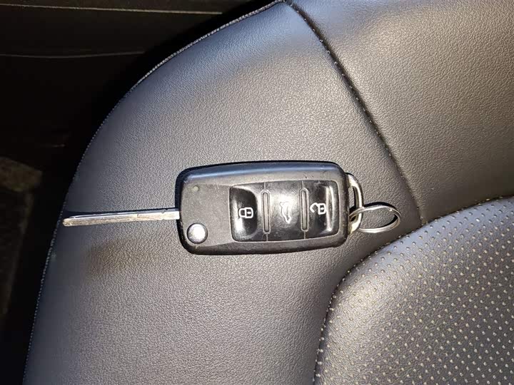 Фото 9 - Skoda Rapid