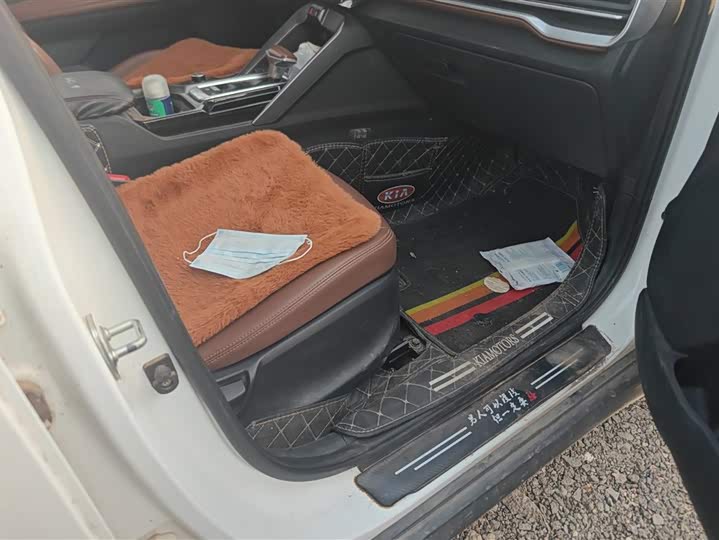 Фото 8 - Kia Sportage GT-line