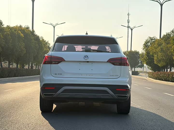 Фото 8 - Volkswagen Tayron