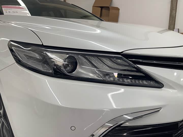Фото 4 - Toyota Camry