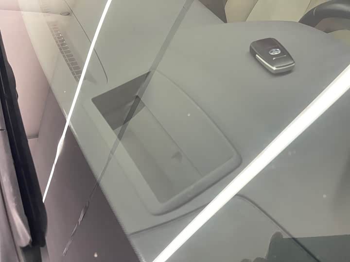 Фото 6 - Toyota Camry