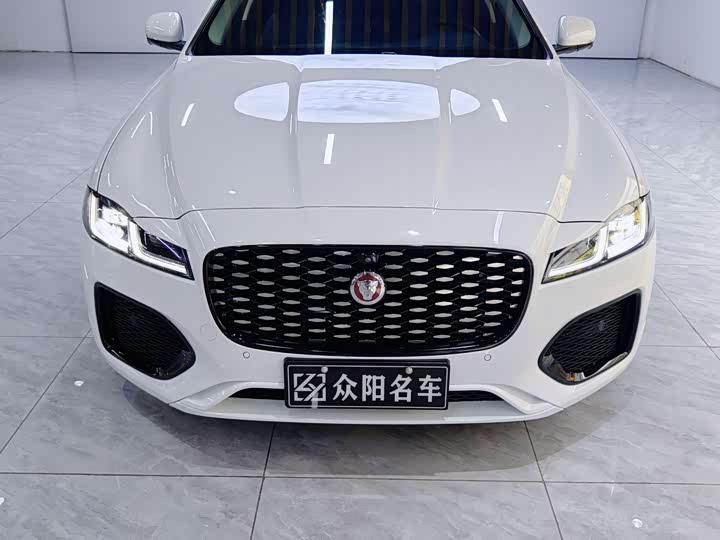 Фото 5 - Jaguar XF L