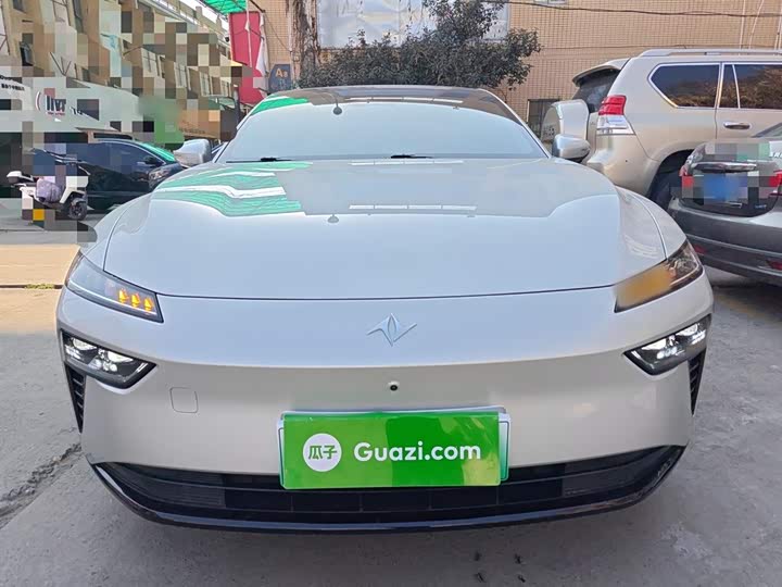 Фото 3 - Dongfeng Yipai eπ 007