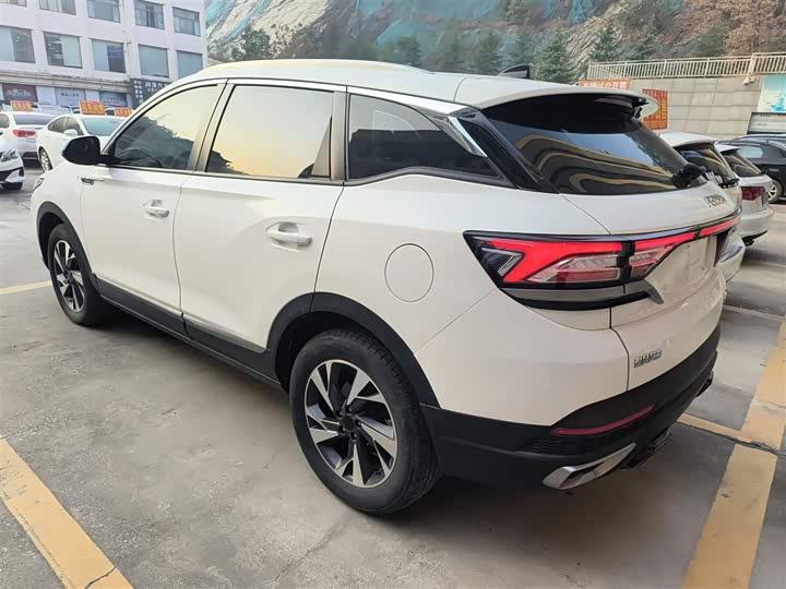 Фото 5 - Dongfeng Aeolus AX7