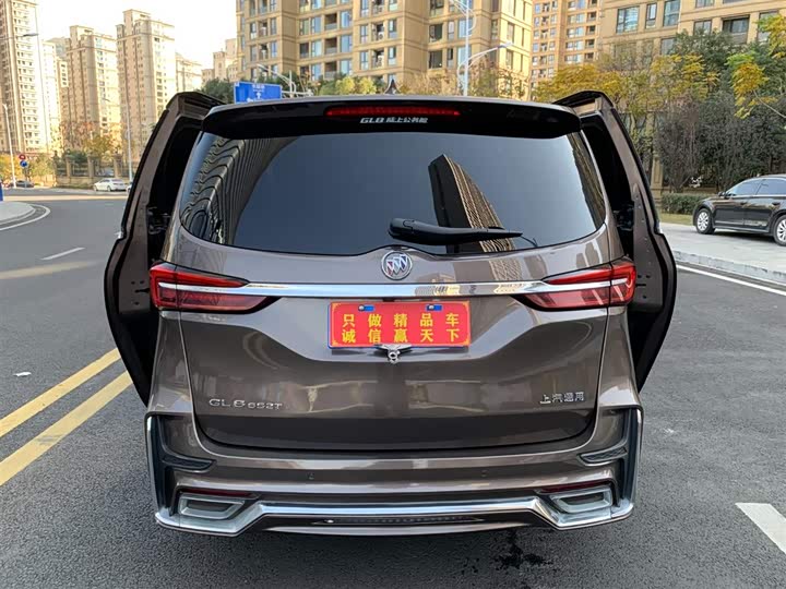 Фото 5 - Buick GL8 ES