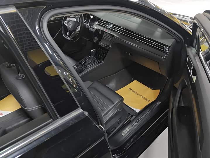 Фото 8 - Volkswagen Magotan