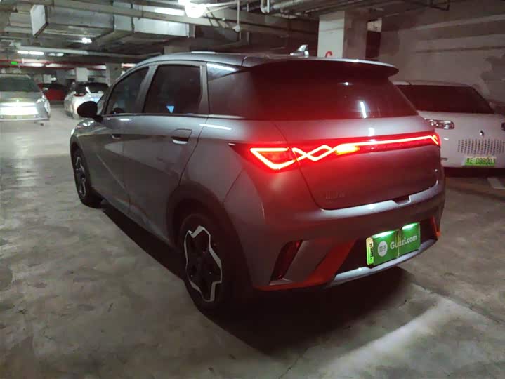 Фото 5 - BYD Dolphin