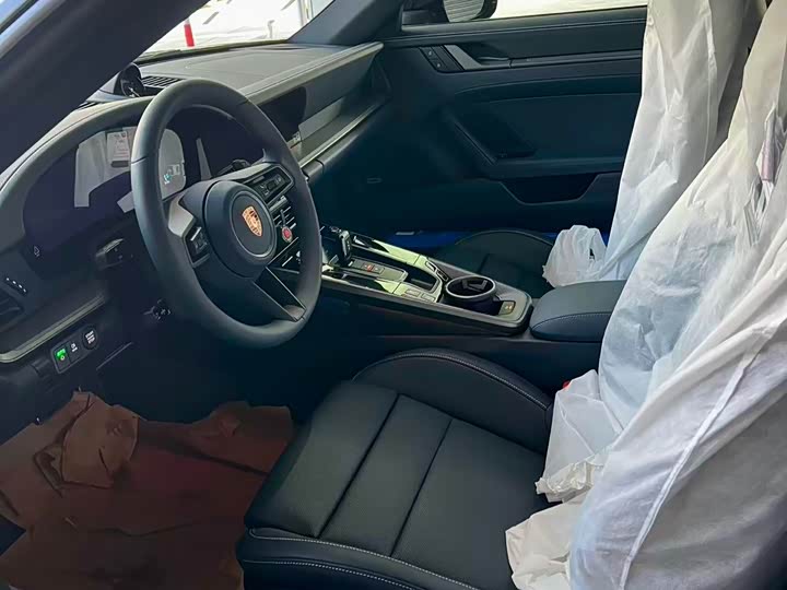 Фото 4 - Porsche 911