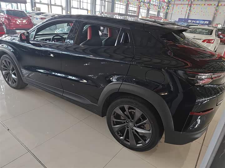 Фото 5 - Changan UNI-T