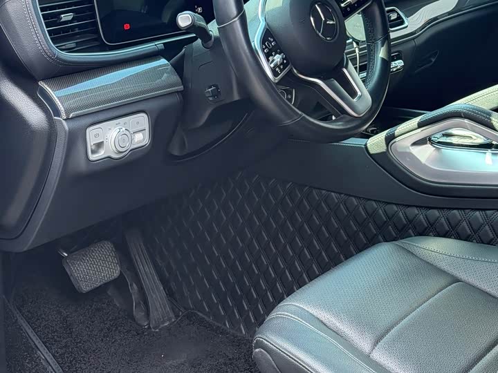 Фото 3 - Mercedes-Benz GLE-Class Coupe