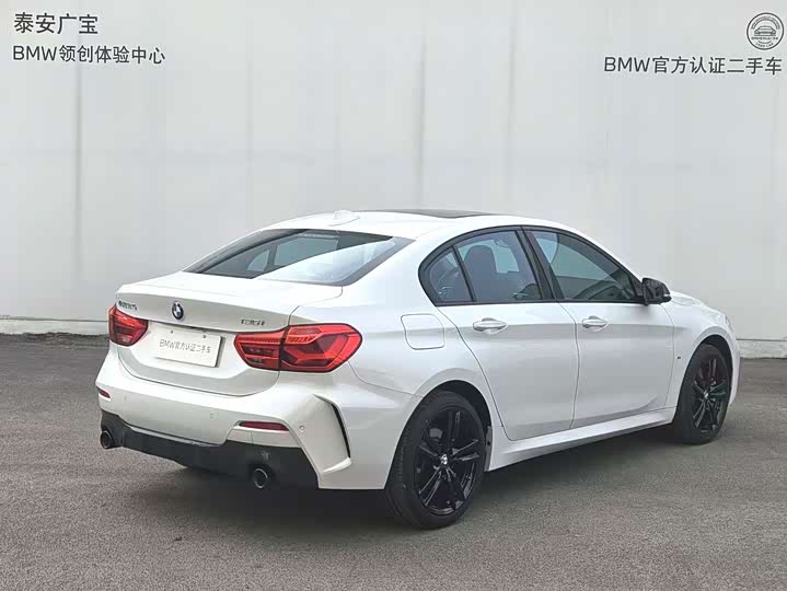 Фото 4 - BMW 1 Series