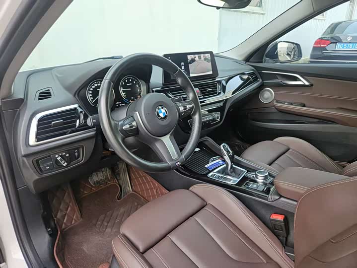 Фото 6 - BMW 1 Series