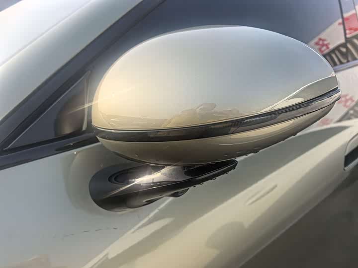 Фото 4 - Xiaomi SU7