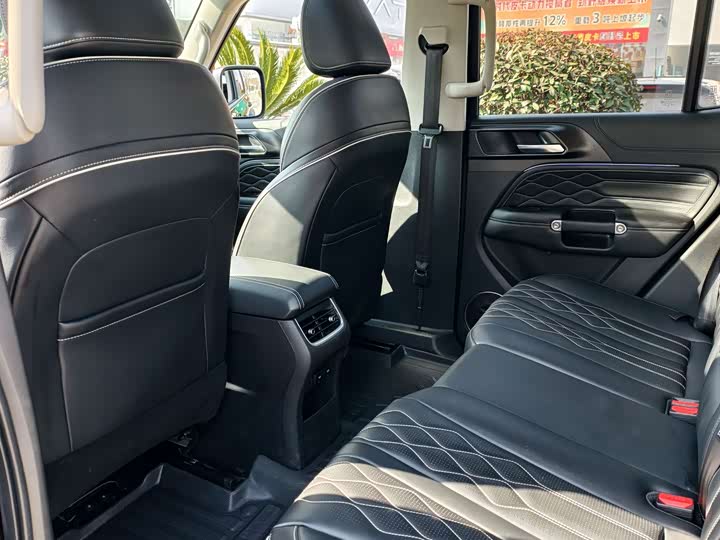 Фото 9 - Tank 300