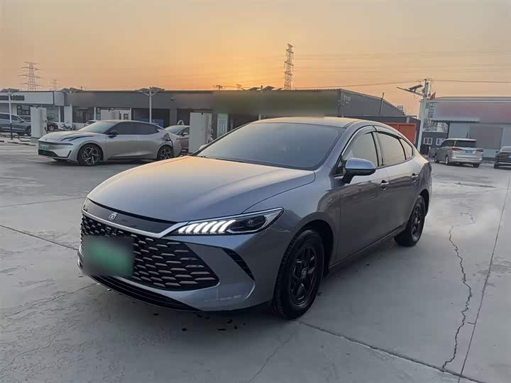 Фото 2 - BYD Qin Plus