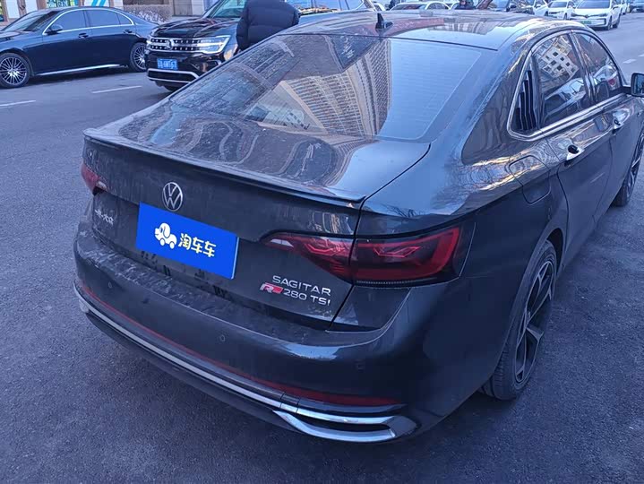 Фото 3 - Volkswagen Sagitar L