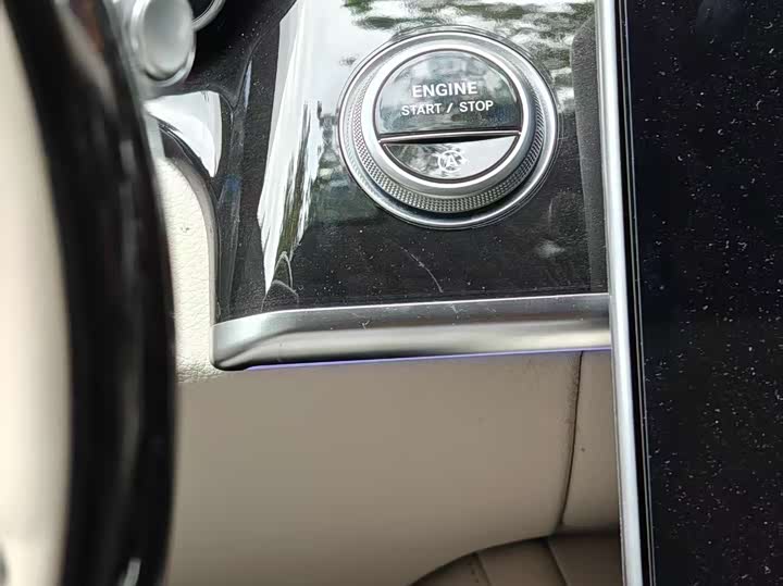 Фото 9 - Mercedes-Benz Maybach S-Class