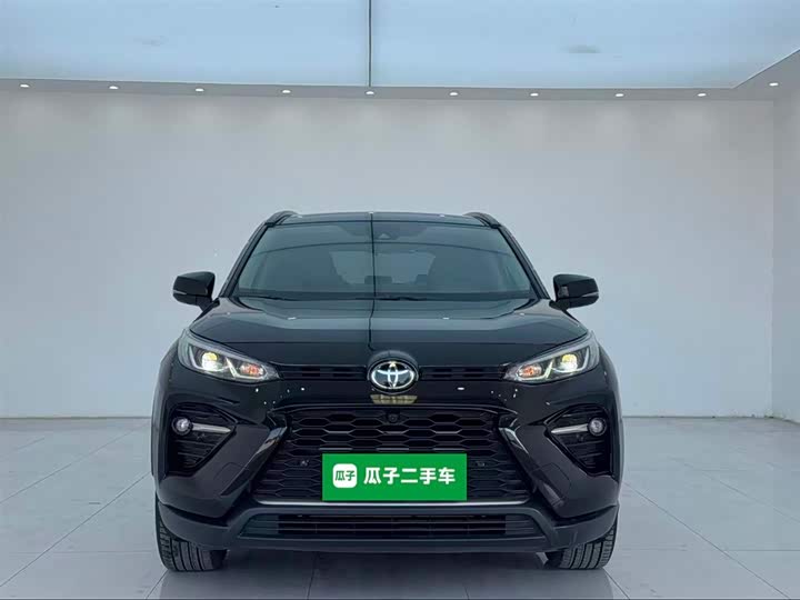 Фото 3 - Toyota Wildlander