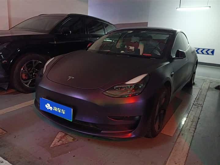 Фото 1 - Tesla Model 3