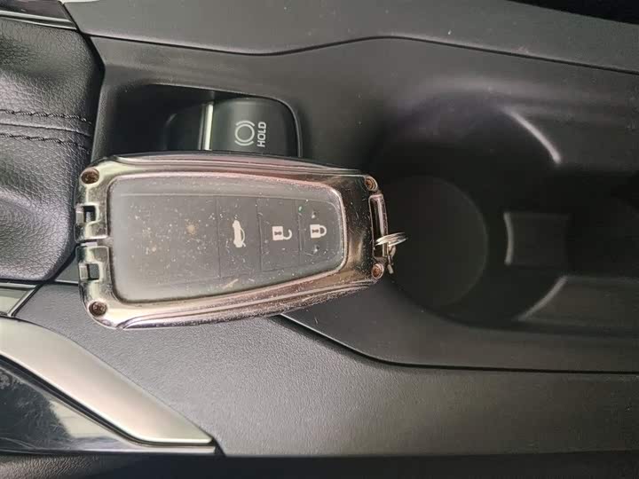 Фото 9 - Toyota Corolla