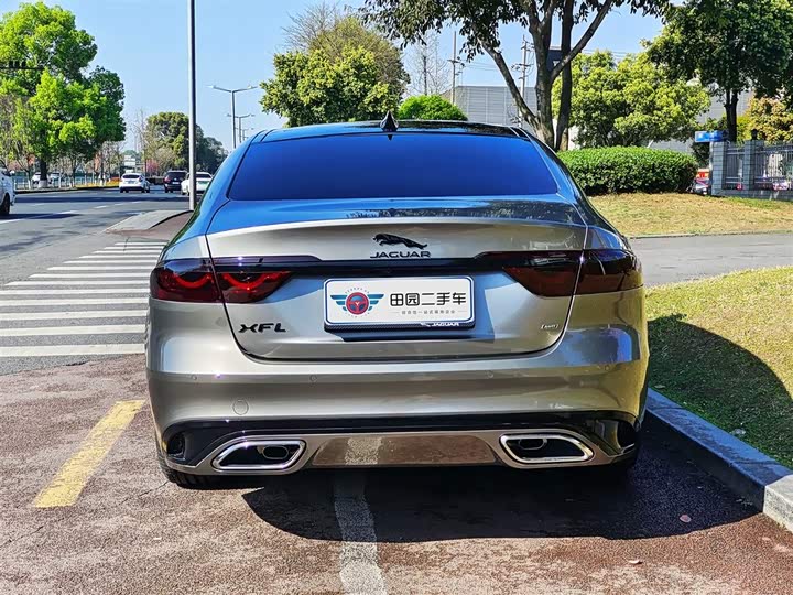 Фото 5 - Jaguar XF L