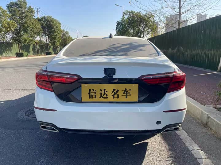 Фото 4 - Honda Inspire