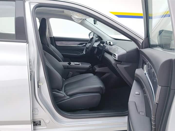 Фото 8 - Dongfeng Aeolus Haohan