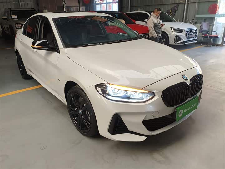 Фото 4 - BMW 1 Series