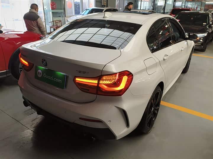 Фото 7 - BMW 1 Series