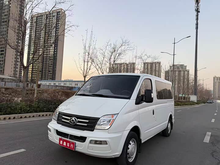 Фото 3 - Maxus V80