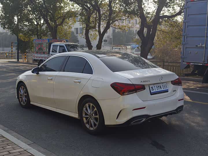 Фото 7 - Mercedes-Benz A-Class