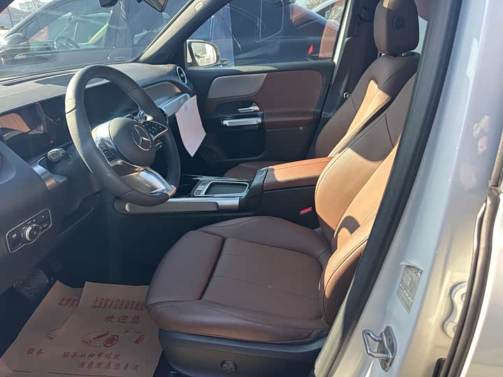 Фото 3 - Mercedes-Benz GLB-Class