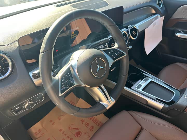 Фото 5 - Mercedes-Benz GLB-Class