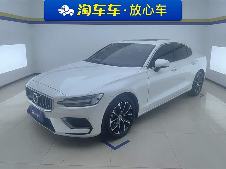 Фото 1 - Volvo S60