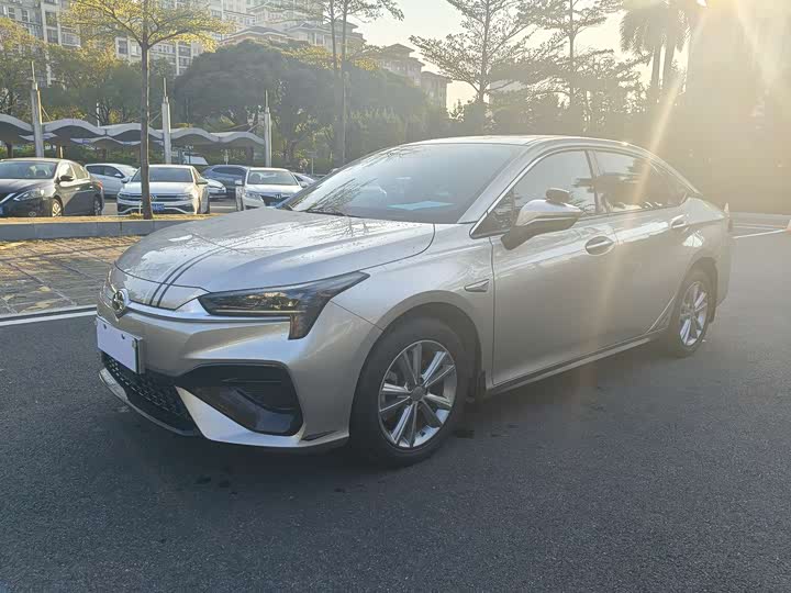 Фото 1 - GAC Aion S